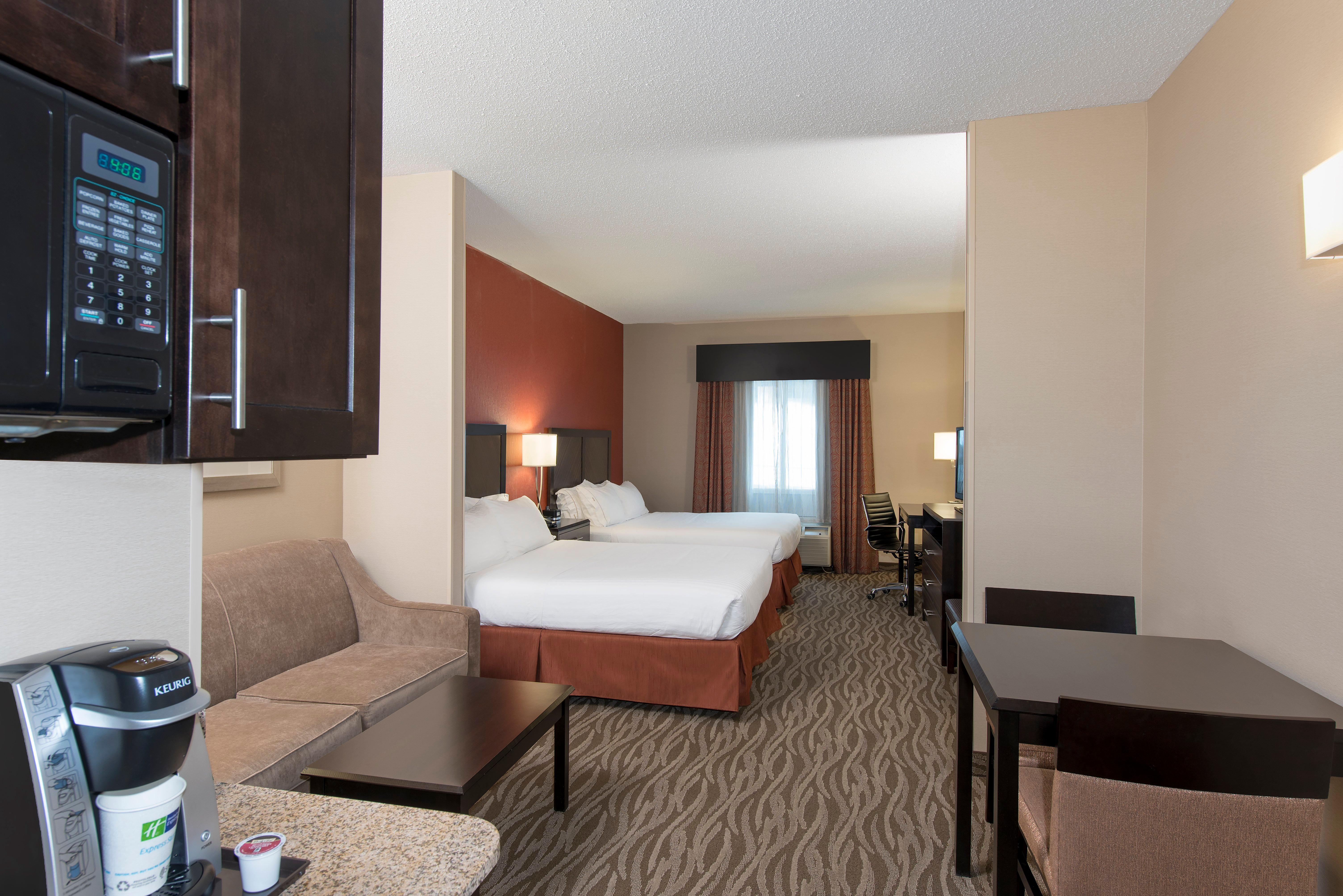 Holiday Inn Express Hotel & Suites Grand Rapids-North By Ihg Εξωτερικό φωτογραφία