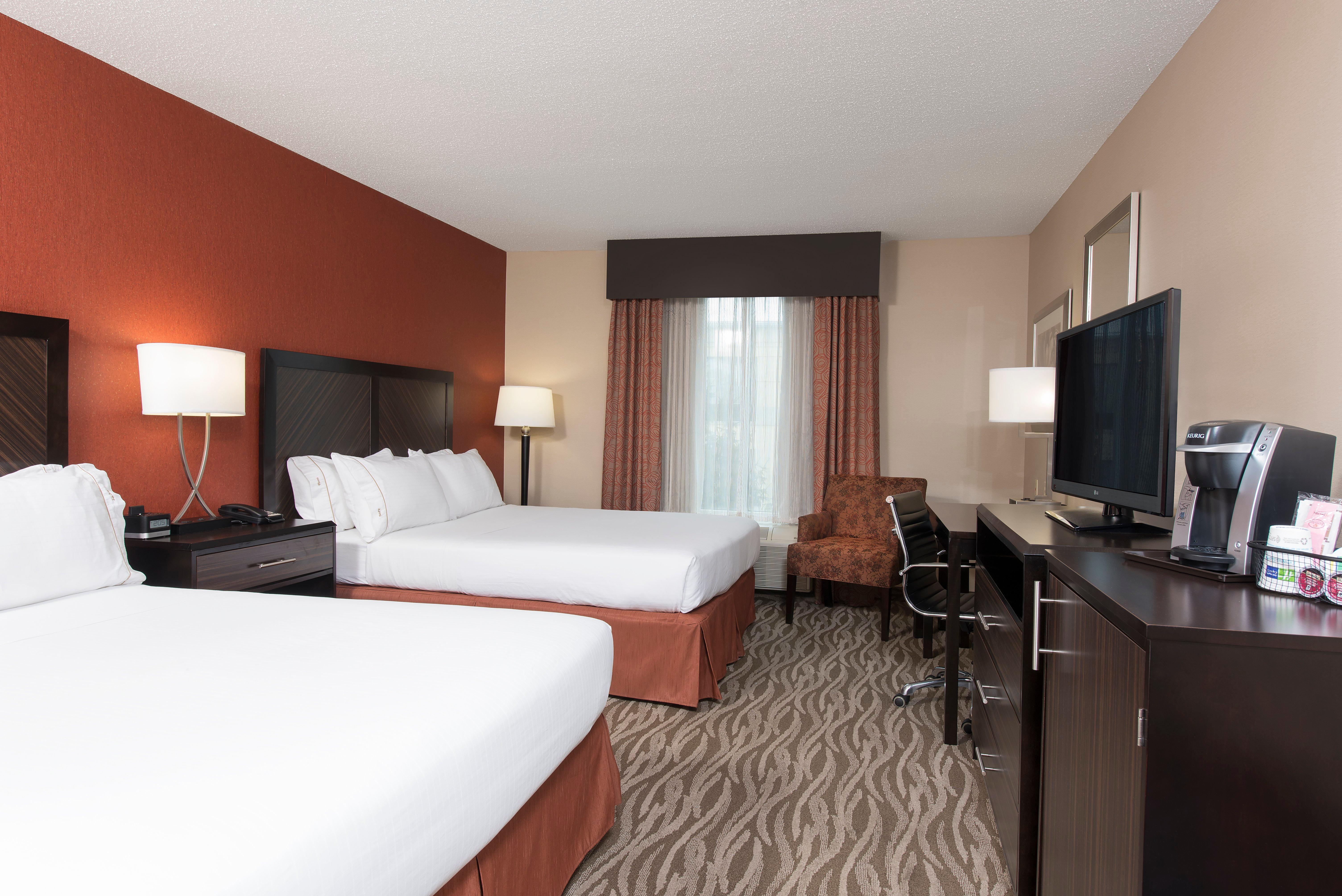 Holiday Inn Express Hotel & Suites Grand Rapids-North By Ihg Εξωτερικό φωτογραφία