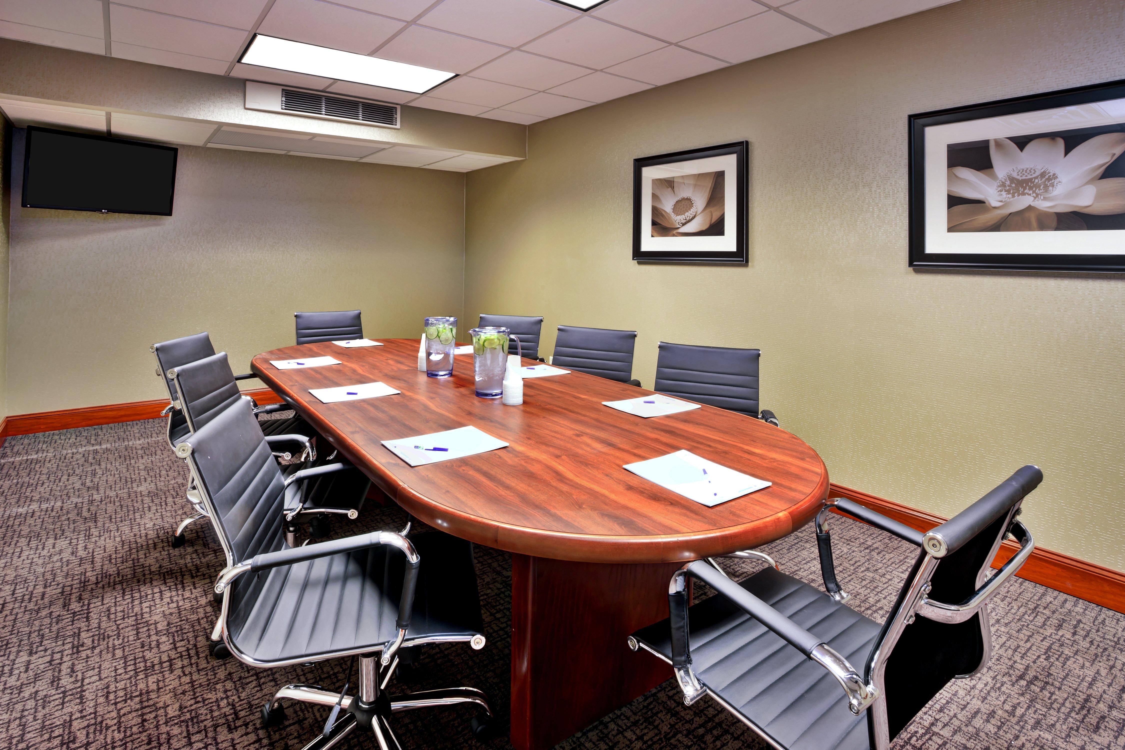 Holiday Inn Express Hotel & Suites Grand Rapids-North By Ihg Εξωτερικό φωτογραφία