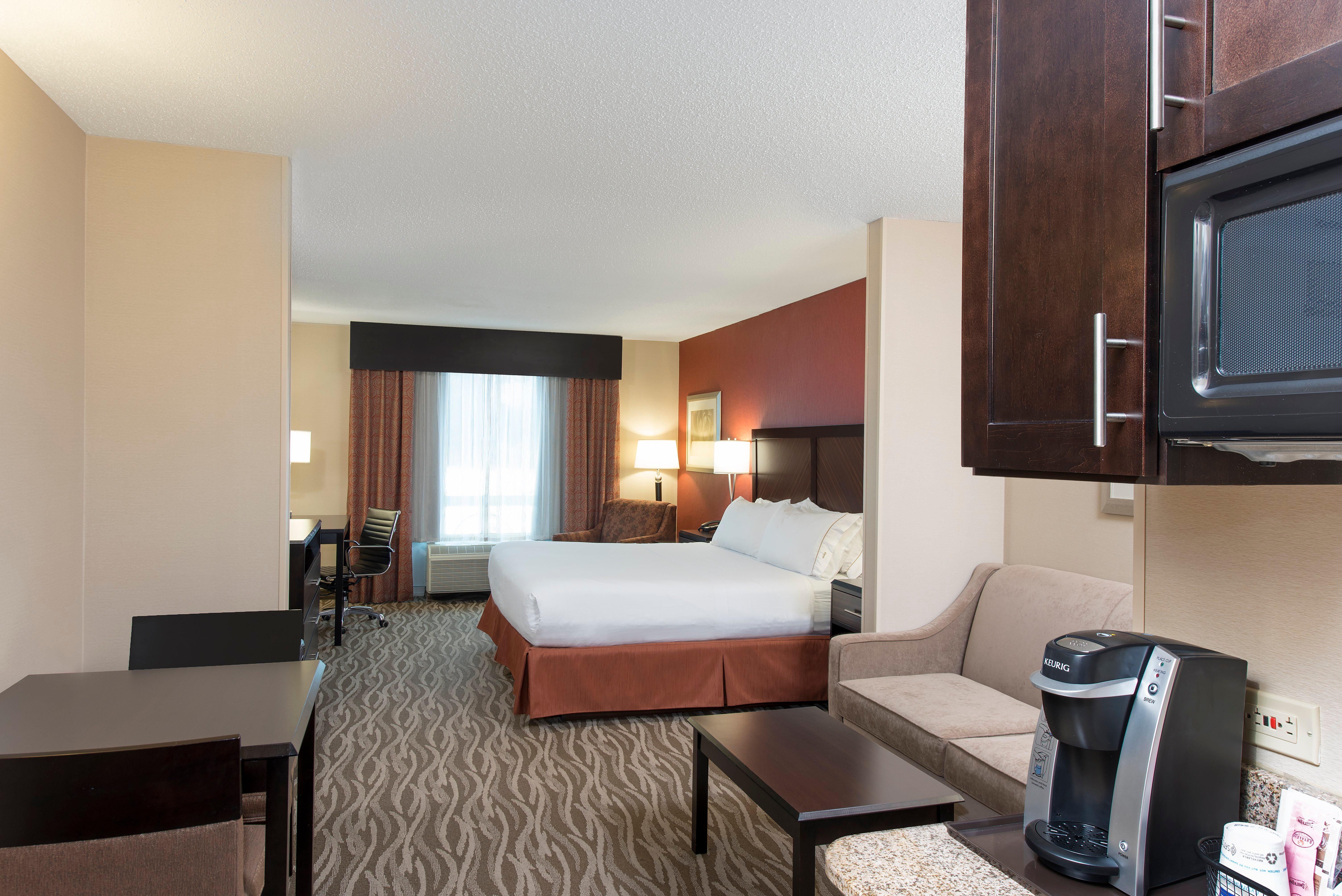 Holiday Inn Express Hotel & Suites Grand Rapids-North By Ihg Εξωτερικό φωτογραφία