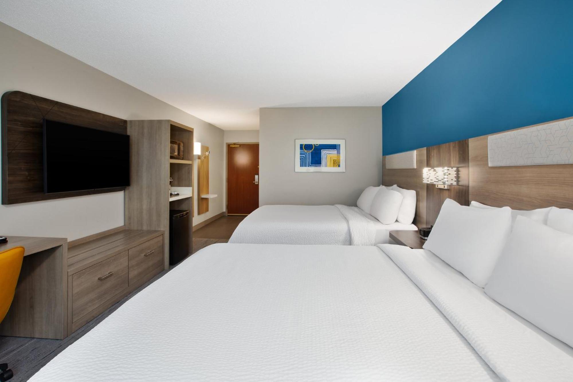 Holiday Inn Express Hotel & Suites Grand Rapids-North By Ihg Εξωτερικό φωτογραφία